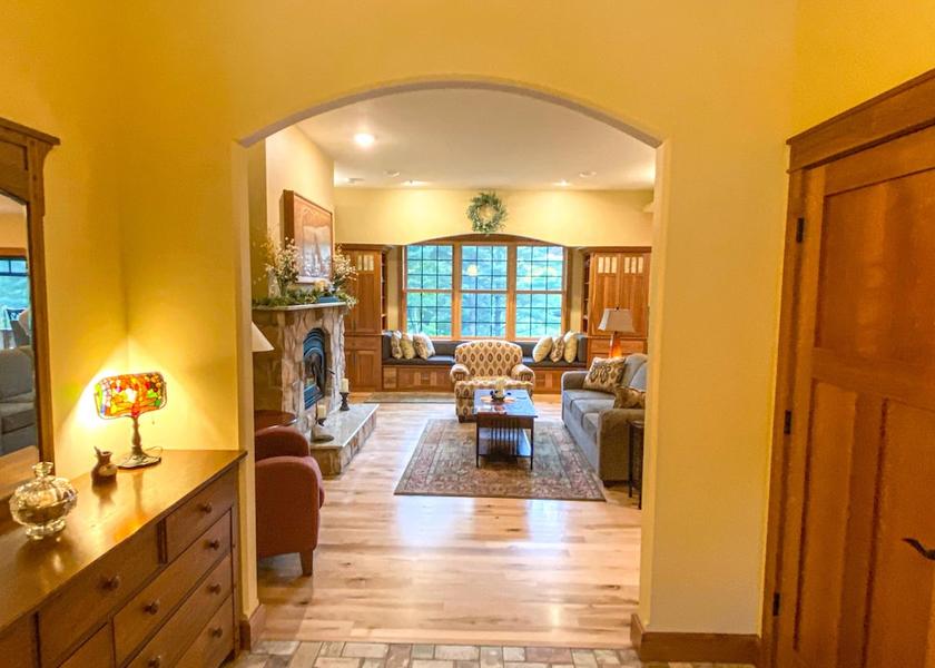 Wisconsin Wausau Lobby