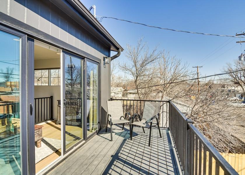 Pennsylvania Erie Interior Entrance