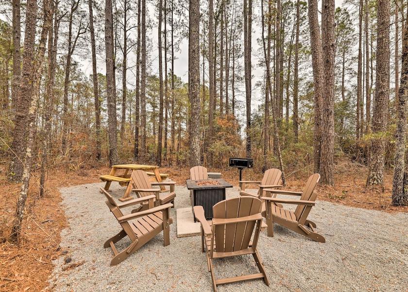 North Carolina New Bern Interior Entrance