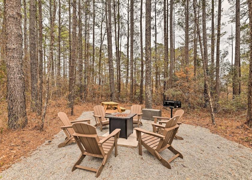 North Carolina New Bern Interior Entrance