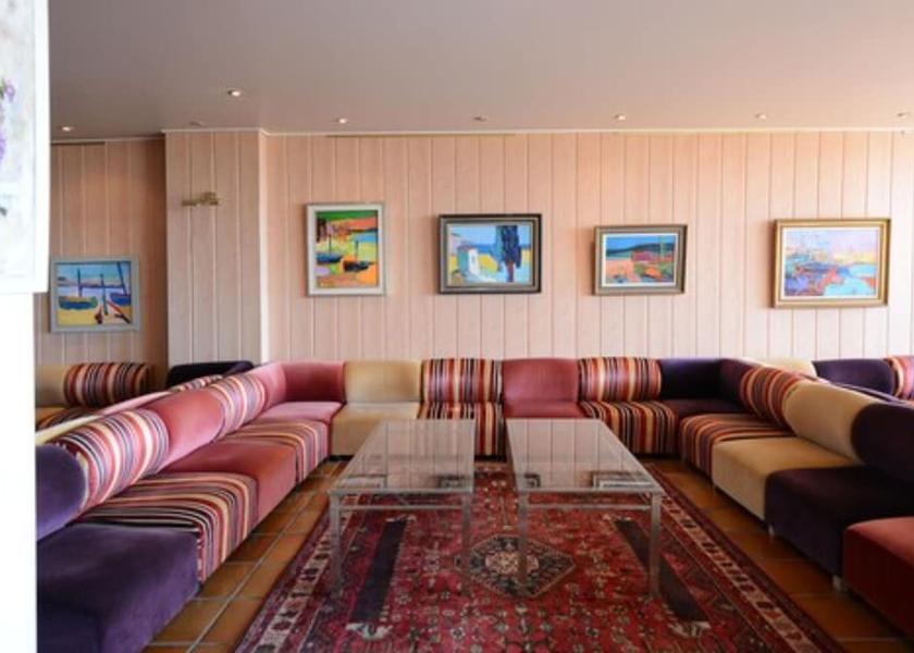 Corsica Ajaccio Lobby
