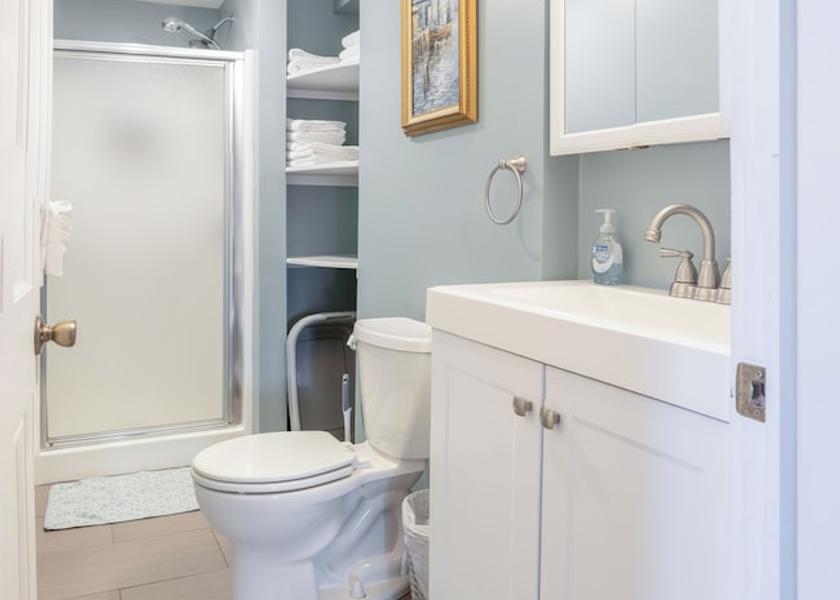 Maine Bar Harbor Bathroom