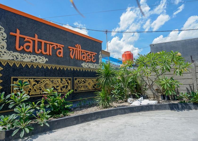  Palu Facade