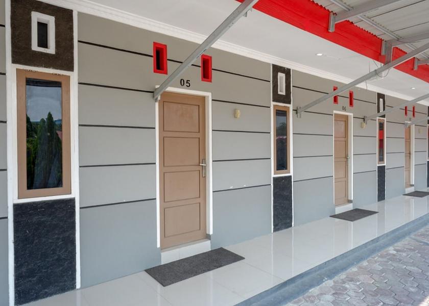  Palu Entrance