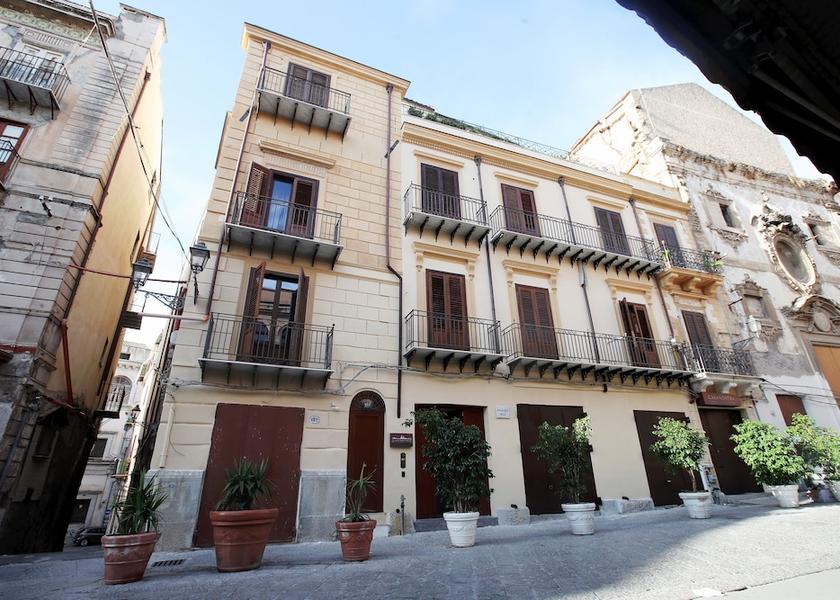 Sicily Palermo Facade