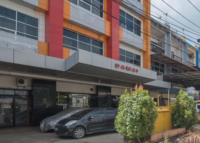  Pontianak Facade