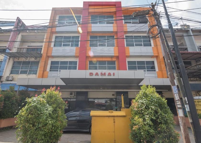  Pontianak Facade