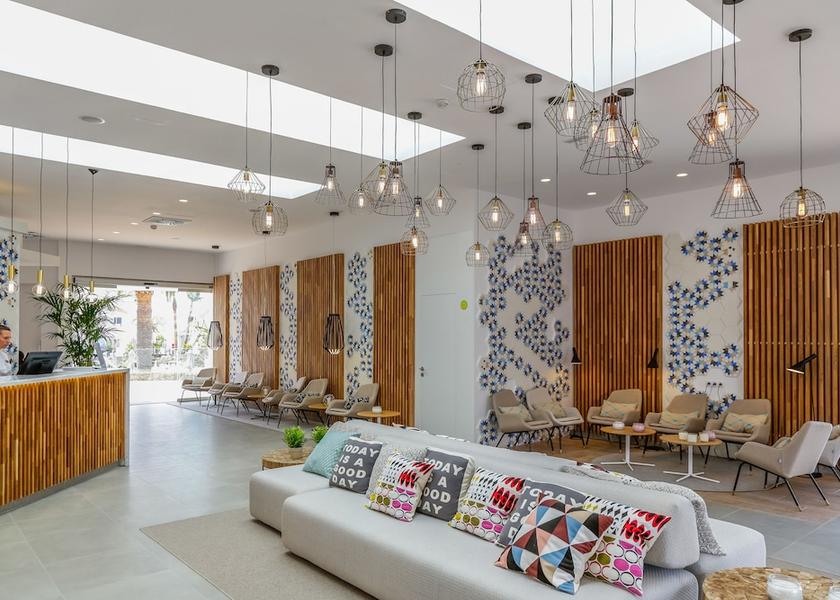 Canary Islands La Oliva Reception