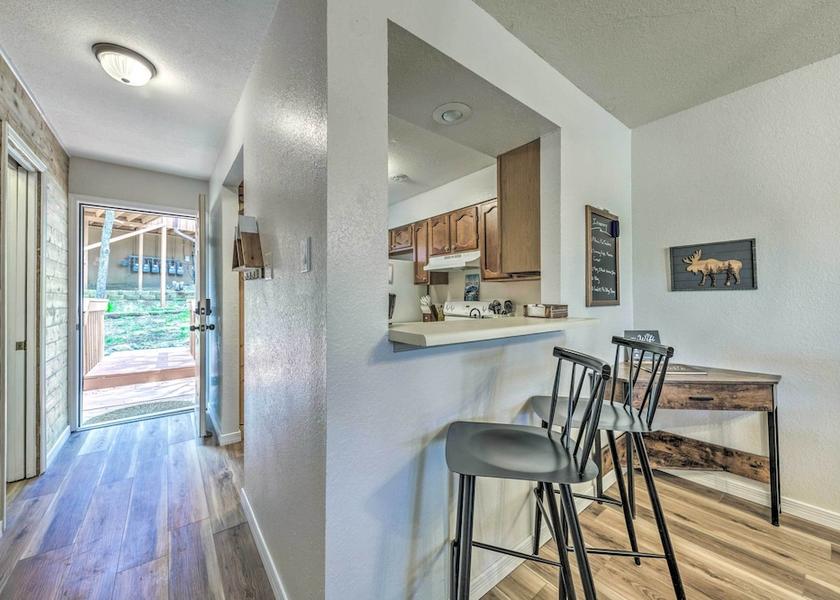 New Mexico Ruidoso Interior Entrance