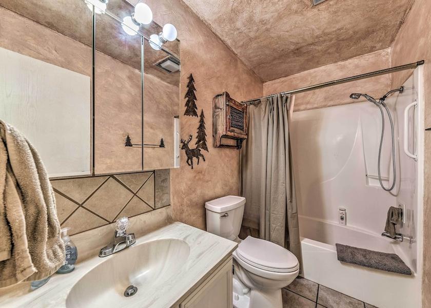 New Mexico Ruidoso Interior Entrance