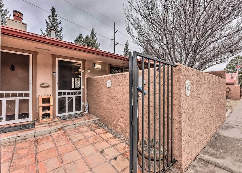 New Mexico Ruidoso Interior Entrance