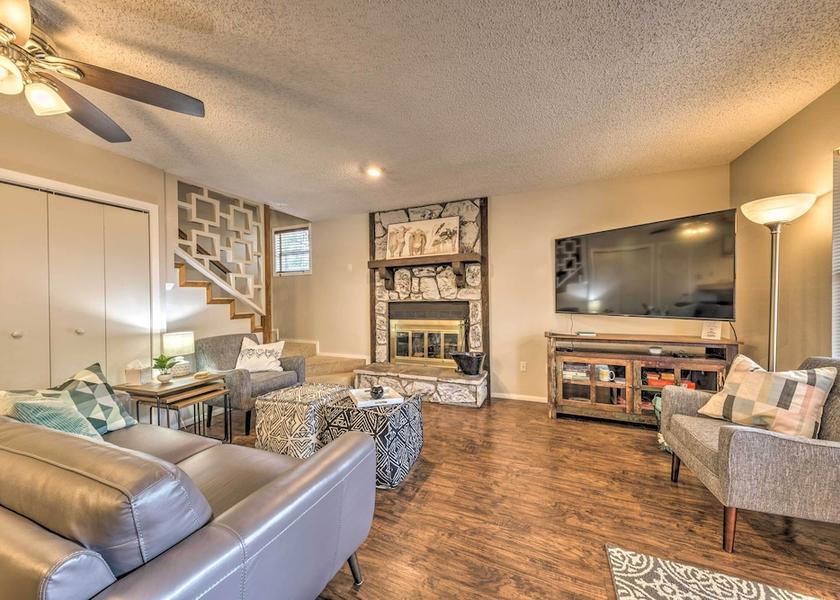 New Mexico Ruidoso Interior Entrance