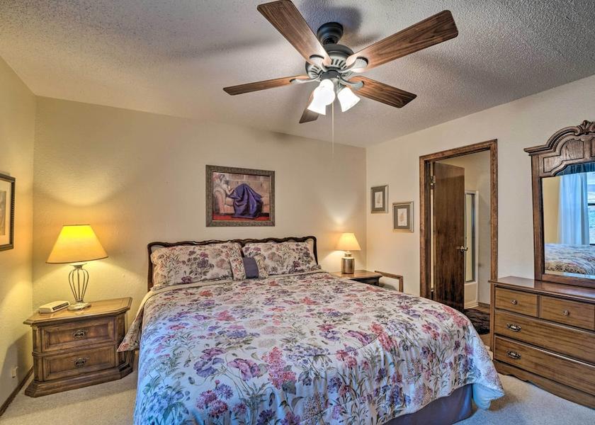 New Mexico Ruidoso Interior Entrance