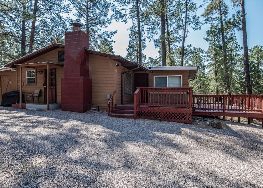 New Mexico Ruidoso Exterior Detail