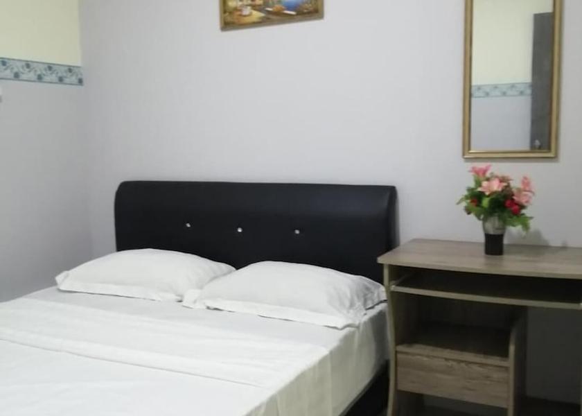Sarawak Kuching Room