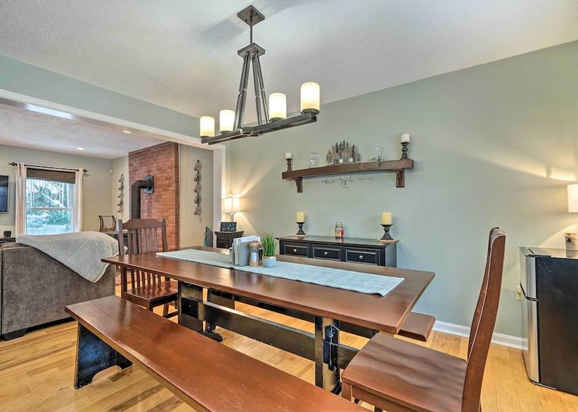 New Jersey Mount Holly Interior Entrance