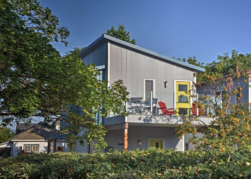 Montana Missoula Interior Entrance