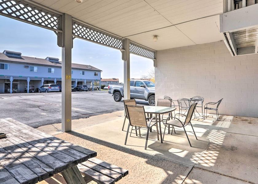 Washington Oak Harbor Interior Entrance