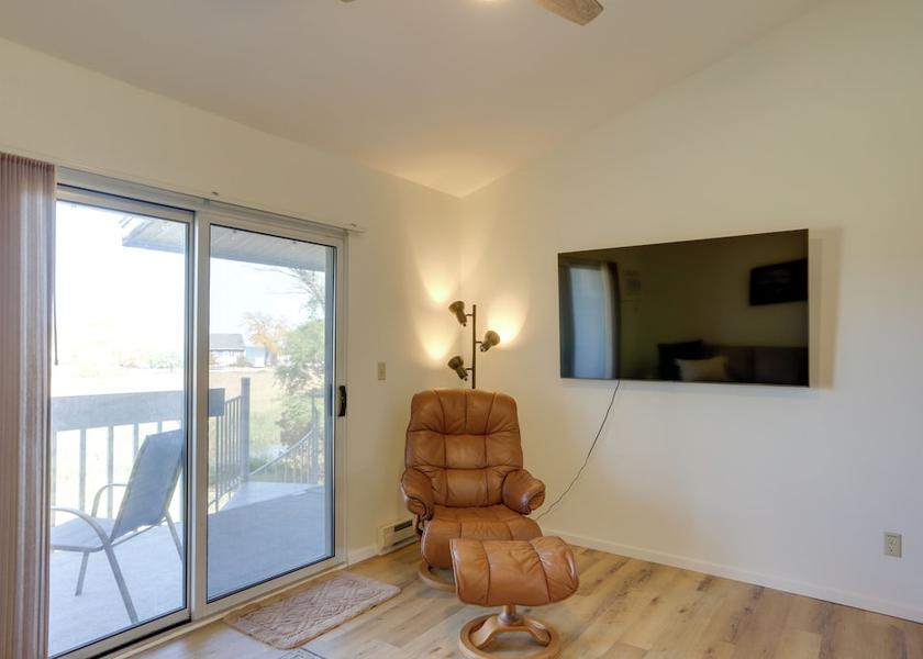 Washington Oak Harbor Interior Entrance