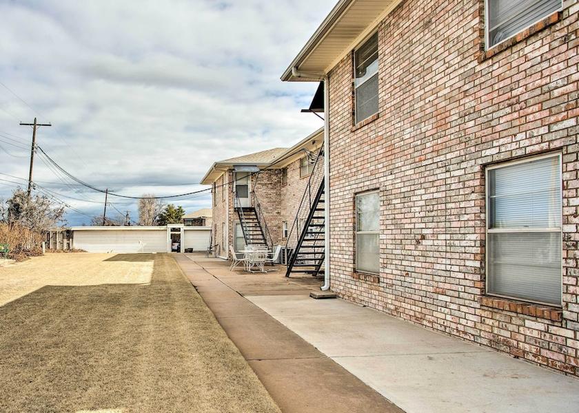 Oklahoma Enid Interior Entrance