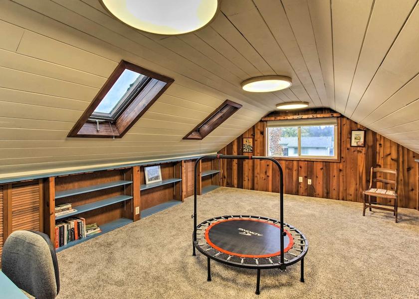 Oregon Eugene Interior Entrance