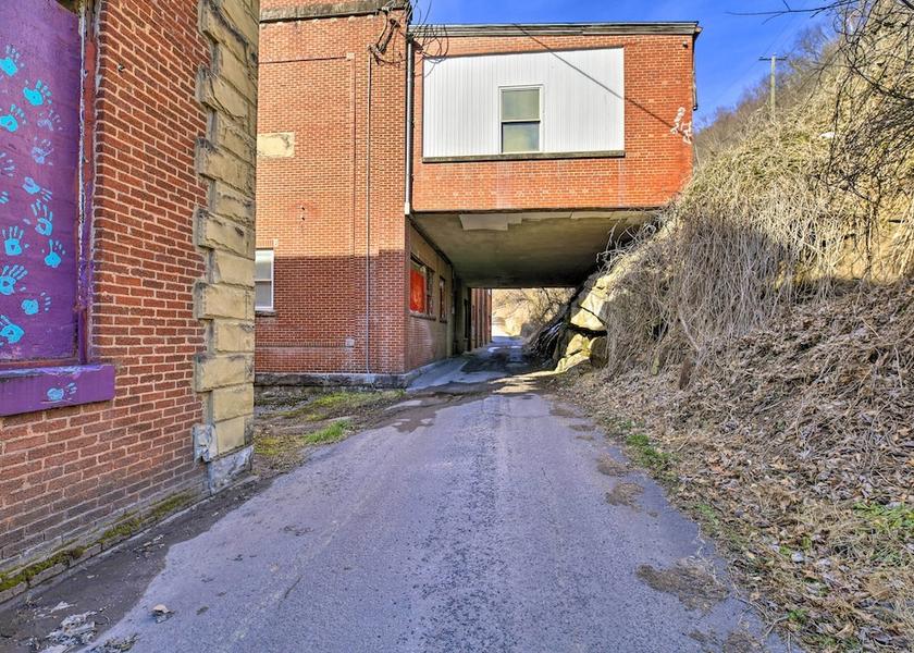 Indiana Gary Interior Entrance