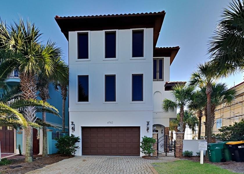 Florida Destin Exterior Detail