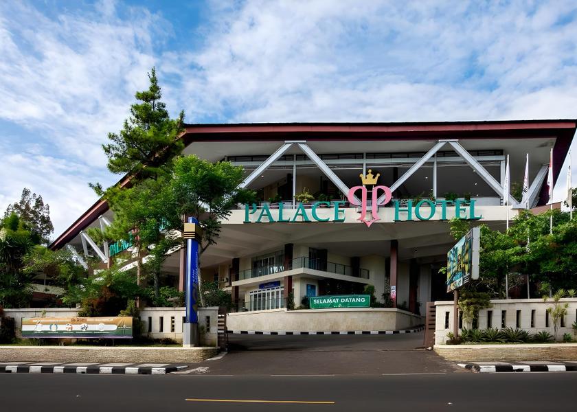 West Java Cipanas Hotel Exterior