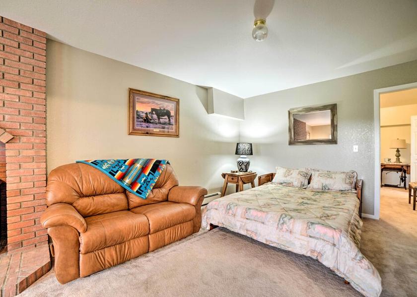 Colorado Cortez Interior Entrance