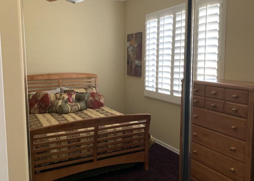 Nevada Bullhead City Room