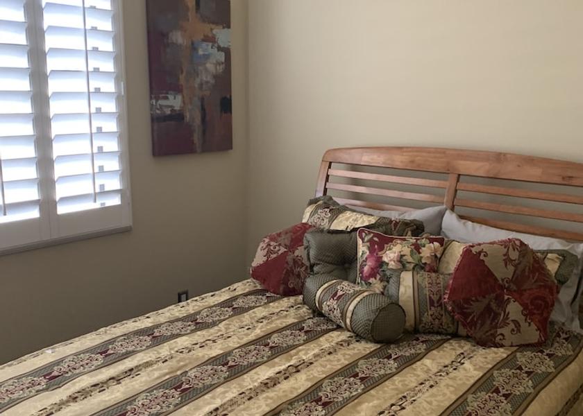 Nevada Bullhead City Room