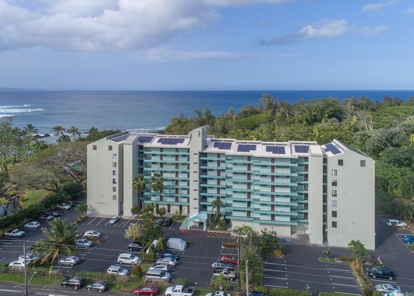 Hawaii Hilo Exterior Detail