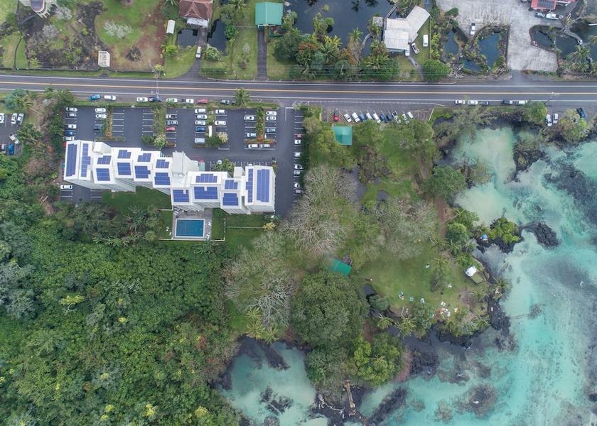 Hawaii Hilo Exterior Detail