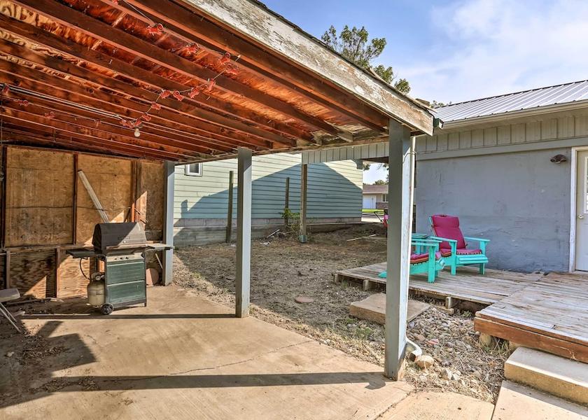 South Dakota Pierre Interior Entrance