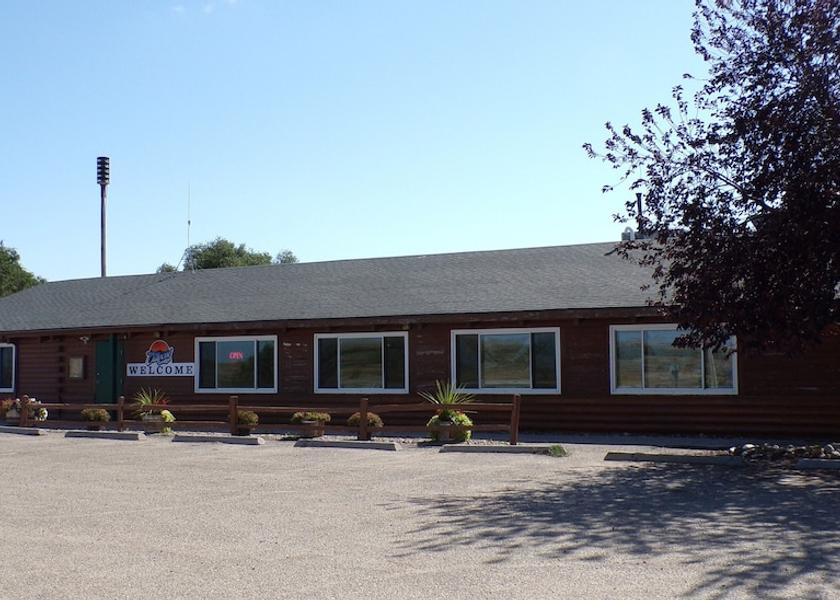 South Dakota Pierre Facade