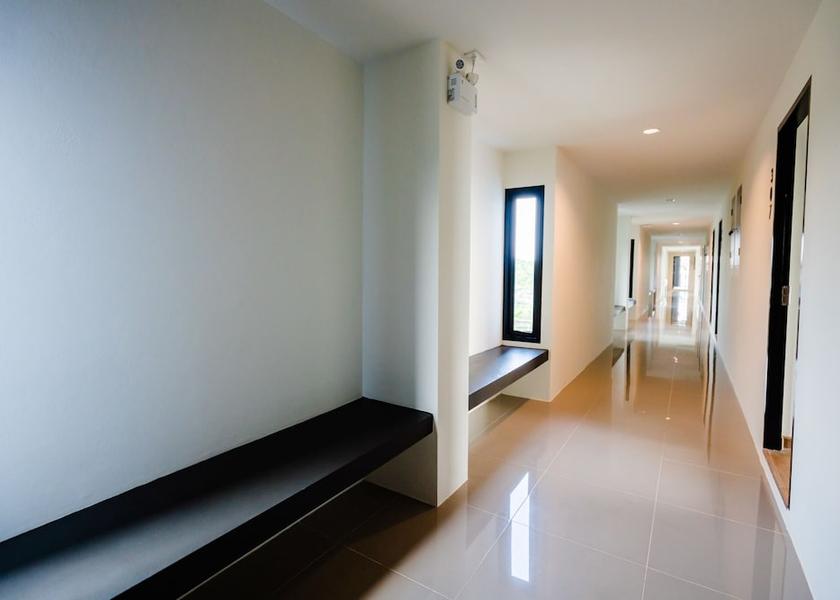 Songkhla Hat Yai Hallway