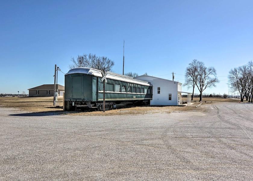Missouri Joplin Interior Entrance
