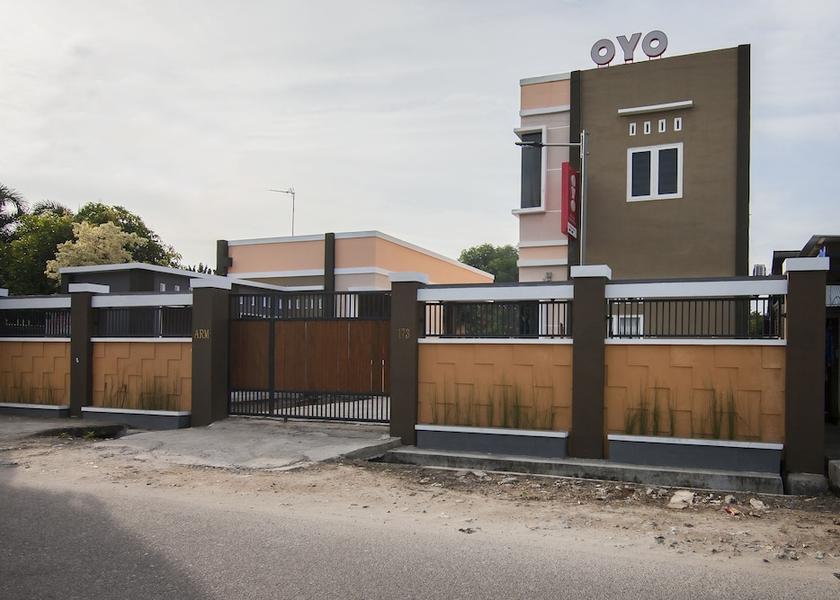  Medan Facade