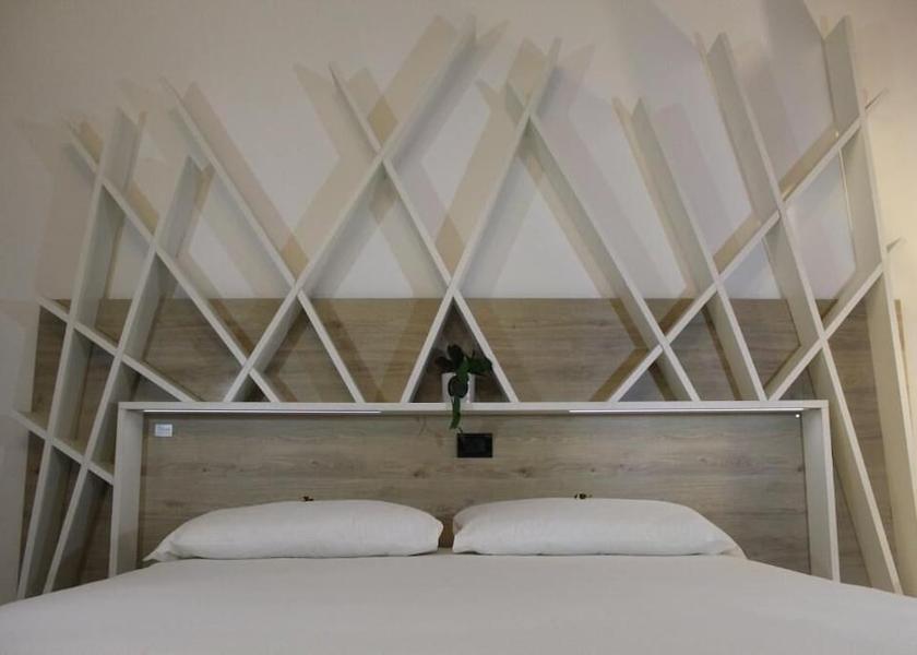 Piedmont Turin Room