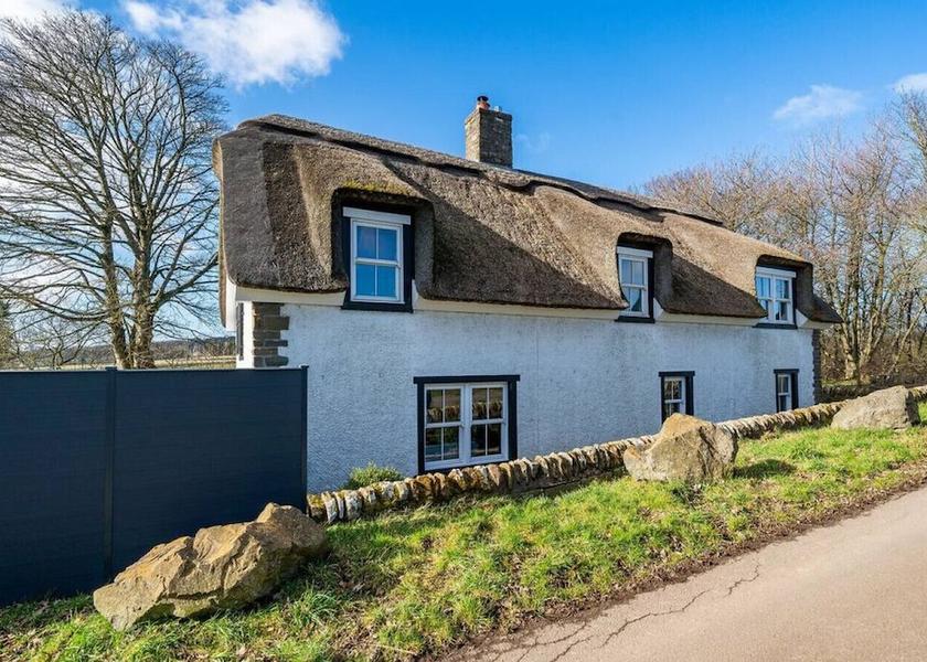 Scotland Dundee Room