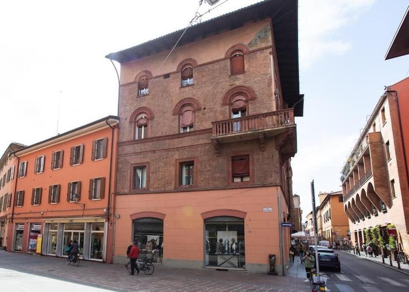 Emilia-Romagna Bologna Facade
