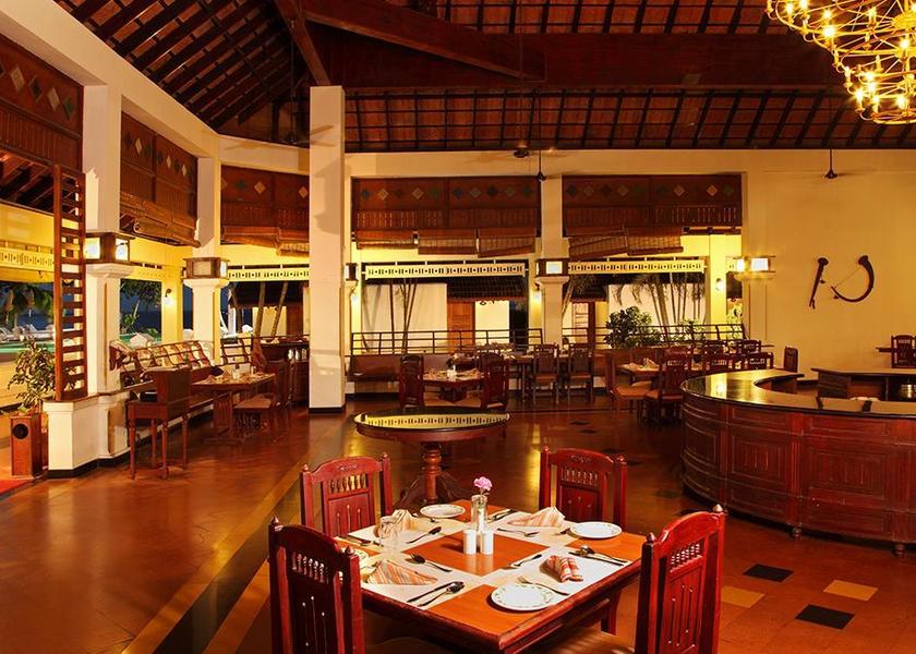 Kerala Kumarakom Food & Dining
