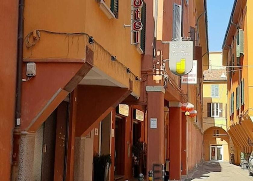 Emilia-Romagna Bologna Exterior Detail