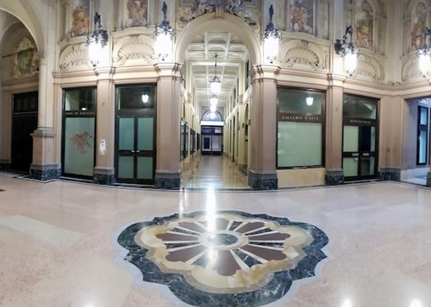 Emilia-Romagna Bologna Interior Entrance
