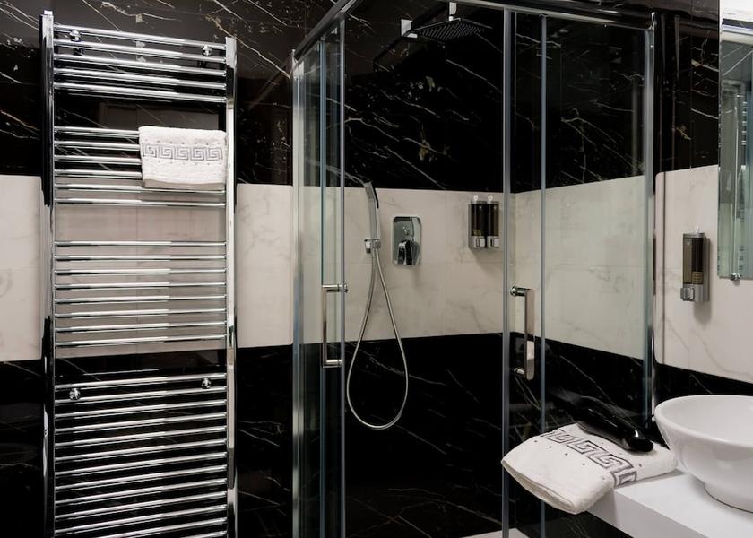 Emilia-Romagna Bologna Bathroom