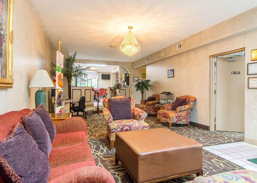 Georgia Flowery Branch Lobby