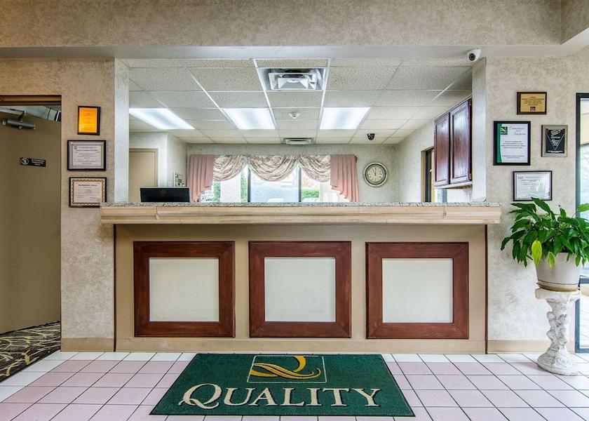 Georgia Flowery Branch Lobby