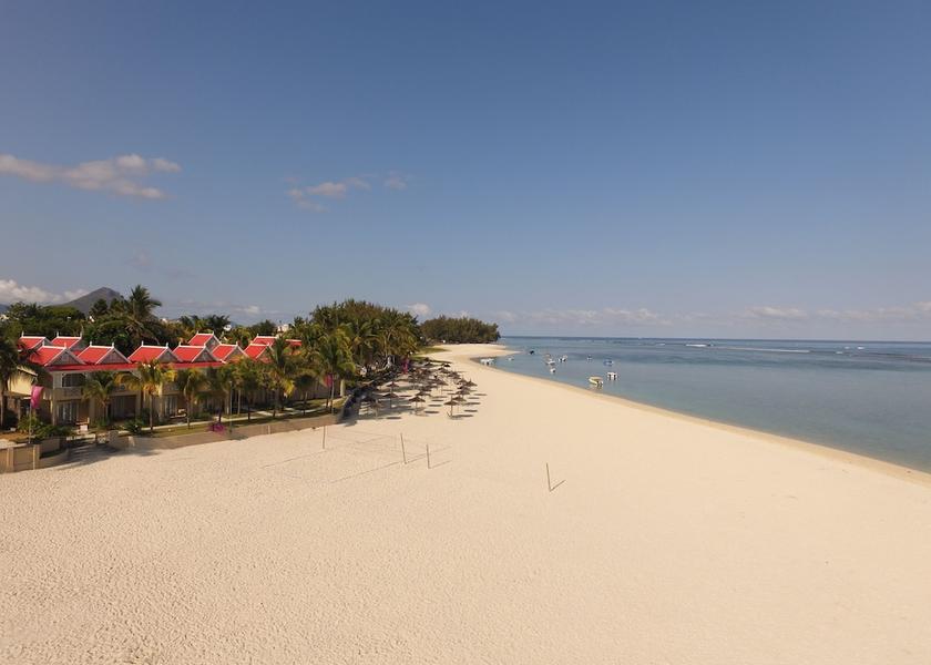  Flic-en-Flac Primary image