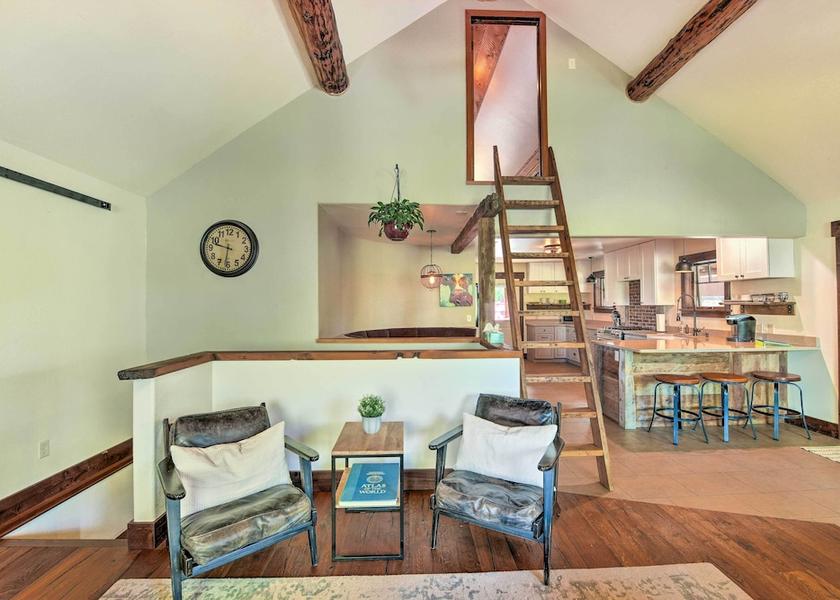 Colorado Gunnison Interior Entrance