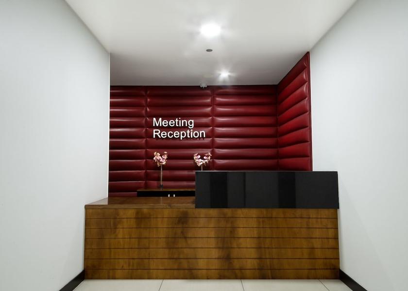 Alajuela San Jose Meeting Room